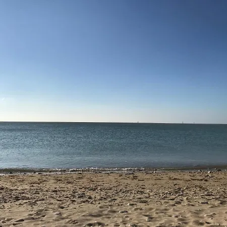 Appartement Confortable Au Centre De La Rochelle *